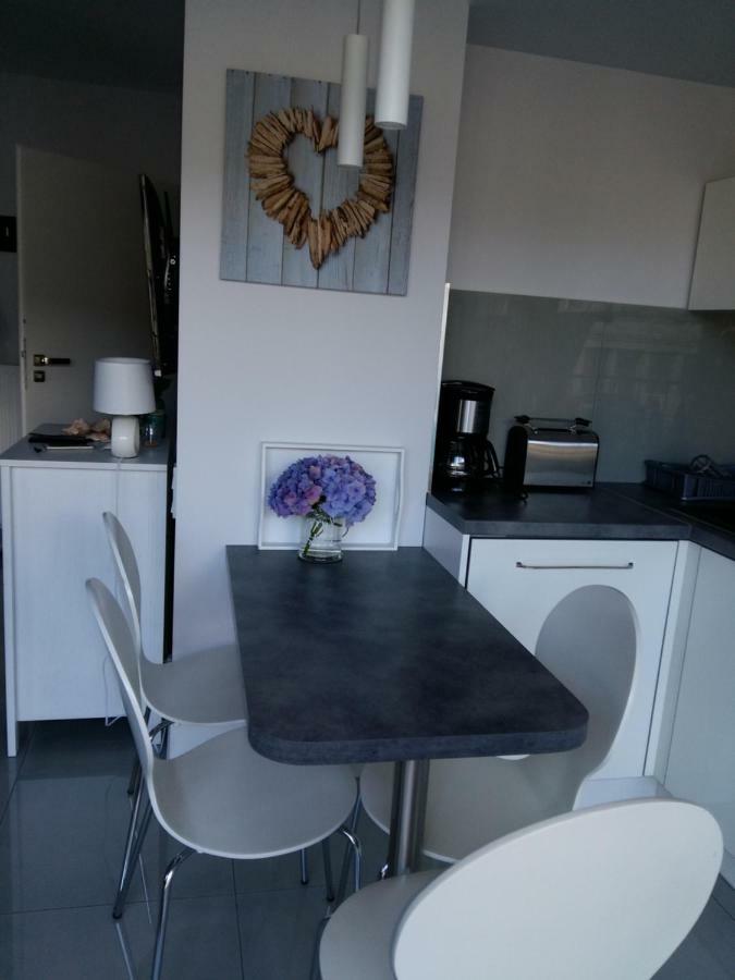 Gracja Horyzont-Apartament Z Parkingiem Miedzyzdroje Exterior foto